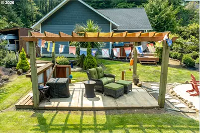 5230 4th St, Tillamook, OR 97141 - Photo 20