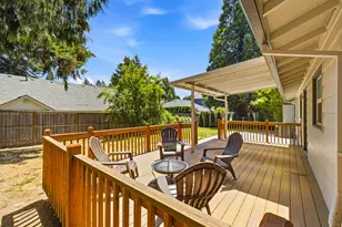 20310 SW Boones Ferry Rd, Tualatin, OR 97062 - Photo 36