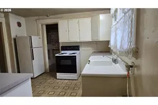 885 NE 3rd St, Gresham, OR 97030 - Photo 14