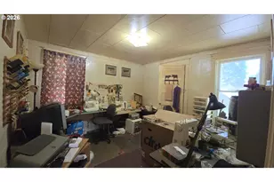 885 NE 3rd St, Gresham, OR 97030 - Photo 22