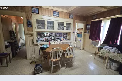 885 NE 3rd St, Gresham, OR 97030 - Photo 12