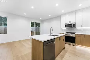 5069 SE King Rd, Milwaukie, OR 97222 - Photo 6