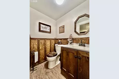 975 N 10th St, Union, OR 97883 - Photo 42