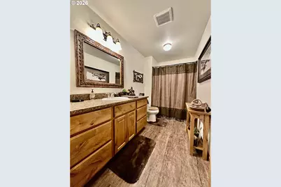 975 N 10th St, Union, OR 97883 - Photo 32