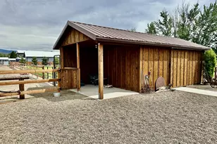 975 N 10th St, Union, OR 97883 - Photo 16