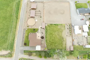975 N 10th St, Union, OR 97883 - Photo 10