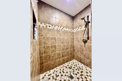 975 N 10th St, Union, OR 97883 - Photo 38