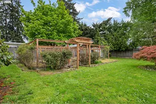 671 Taney St, Eugene, OR 97402 - Photo 36