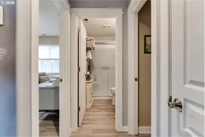 2427 Mountain Ter, Eugene, OR 97408 - Photo 12