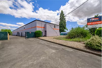 33845 Highway 99E, Tangent, OR 97389 - Photo 12