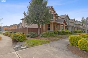 10552 NE Gateway St, Hillsboro, OR 97006 - Photo 4