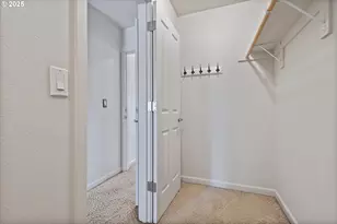 10552 NE Gateway St, Hillsboro, OR 97006 - Photo 24