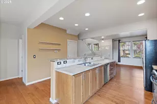 10552 NE Gateway St, Hillsboro, OR 97006 - Photo 12