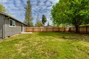 236/238 S 35th St, Springfield, OR 97478 - Photo 16