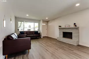 236/238 S 35th St, Springfield, OR 97478 - Photo 2