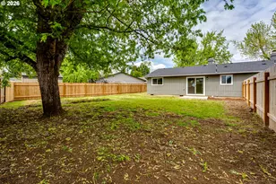 236/238 S 35th St, Springfield, OR 97478 - Photo 14
