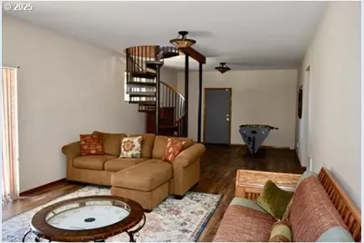 34518 Mutts Way, Gold Beach, OR 97444 - Photo 24