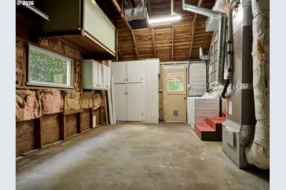 845 S Water St, Silverton, OR 97381 - Photo 30