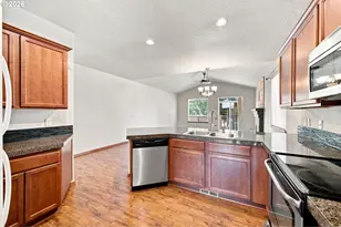 18255 Antler Ave, Sandy, OR 97055 - Photo 16