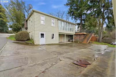 11765 SW Gaarde St, Tigard, OR 97224 - Photo 8