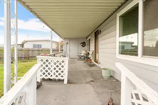 5422 Portland Rd NE, Salem, OR 97305 - Photo 4