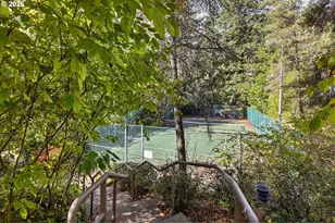 7544 SW Barnes Rd, Portland, OR 97225 - Photo 24
