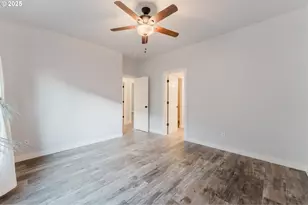 61142 Brookhollow Dr, Bend, OR 97702 - Photo 20