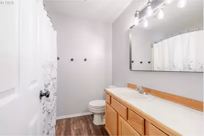 721 Griffin Dr, Monmouth, OR 97361 - Photo 12