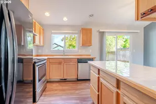 721 Griffin Dr, Monmouth, OR 97361 - Photo 10