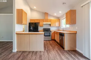 721 Griffin Dr, Monmouth, OR 97361 - Photo 8