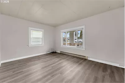 647 SE Russell St, Camas, WA 98607 - Photo 4