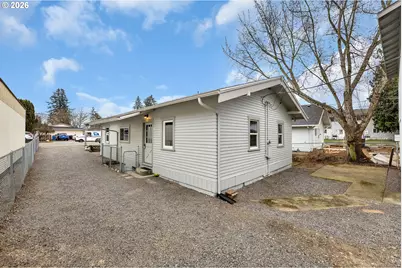 647 SE Russell St, Camas, WA 98607 - Photo 18