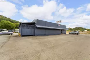 172 S Old Pacific, Myrtle Creek, OR 97457 - Photo 6