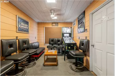 172 S Old Pacific, Myrtle Creek, OR 97457 - Photo 18