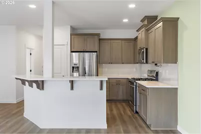 1292 S Quartz Dr, Cornelius, OR 97113 - Photo 32