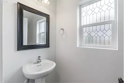 1292 S Quartz Dr, Cornelius, OR 97113 - Photo 6