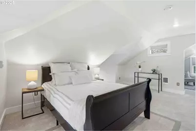 832 N Emerson St, Portland, OR 97217 - Photo 28