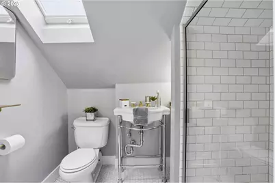 832 N Emerson St, Portland, OR 97217 - Photo 26