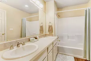 13217 SW Summerwood Dr, Portland, OR 97223 - Photo 16