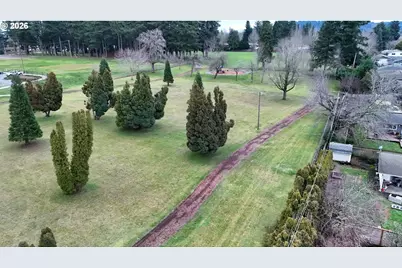 920 SE 214th Ave, Gresham, OR 97030 - Photo 34