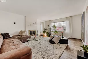 920 SE 214th Ave, Gresham, OR 97030 - Photo 8