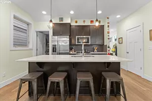 7862 SW Capitol Hill Rd, Portland, OR 97219 - Photo 8
