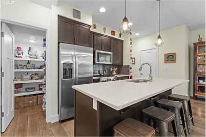 7862 SW Capitol Hill Rd, Portland, OR 97219 - Photo 10