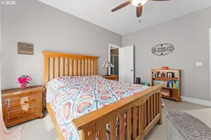 7862 SW Capitol Hill Rd, Portland, OR 97219 - Photo 18