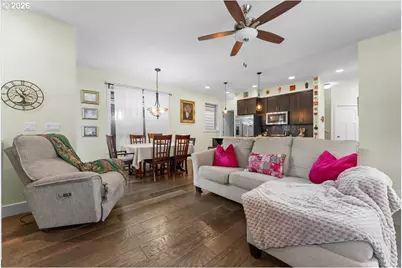 7862 SW Capitol Hill Rd, Portland, OR 97219 - Photo 6
