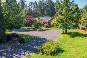 9145 Wallace Rd NW, Salem, OR 97304 - Photo 42