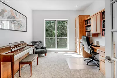 9145 Wallace Rd NW, Salem, OR 97304 - Photo 14