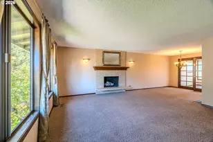 1968 SW 25th St, Gresham, OR 97080 - Photo 8