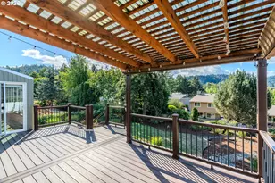 1968 SW 25th St, Gresham, OR 97080 - Photo 40