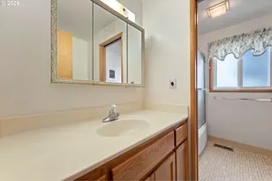 1490 Hallinan St, Lake Oswego, OR 97034 - Photo 22